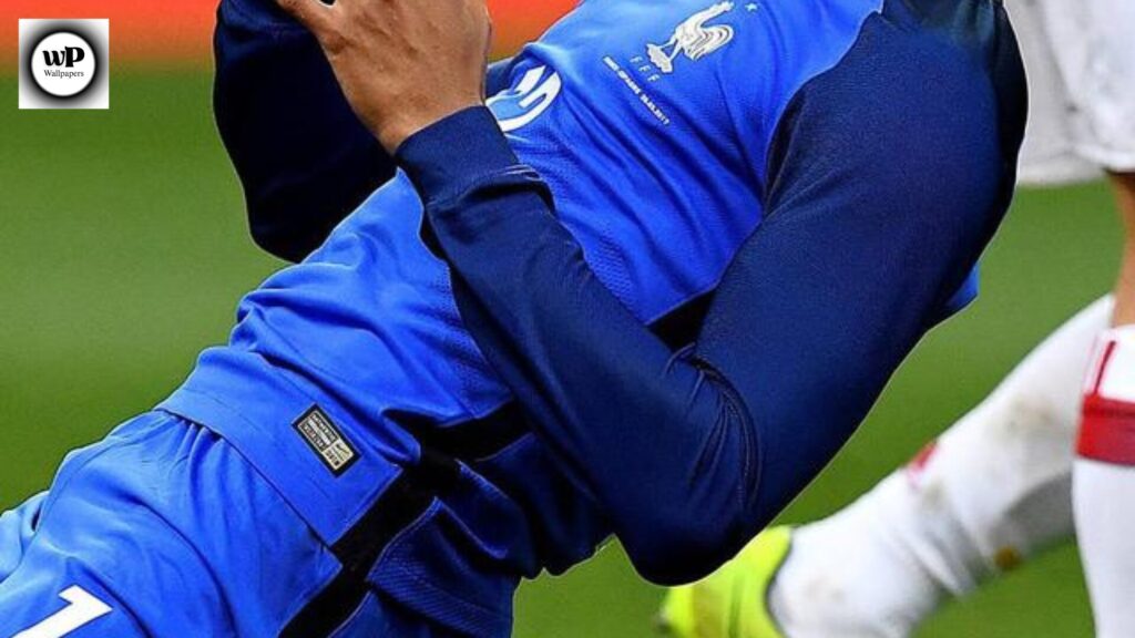 Mbappe Wallpaper iPhone – Elevate Your Mobile Screen with Football Magic 2 14 26