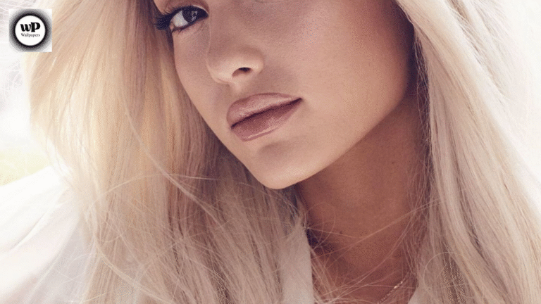 Ariana Grande Wallpaper for Phone: The Ultimate Guide for Fans 1 13 21